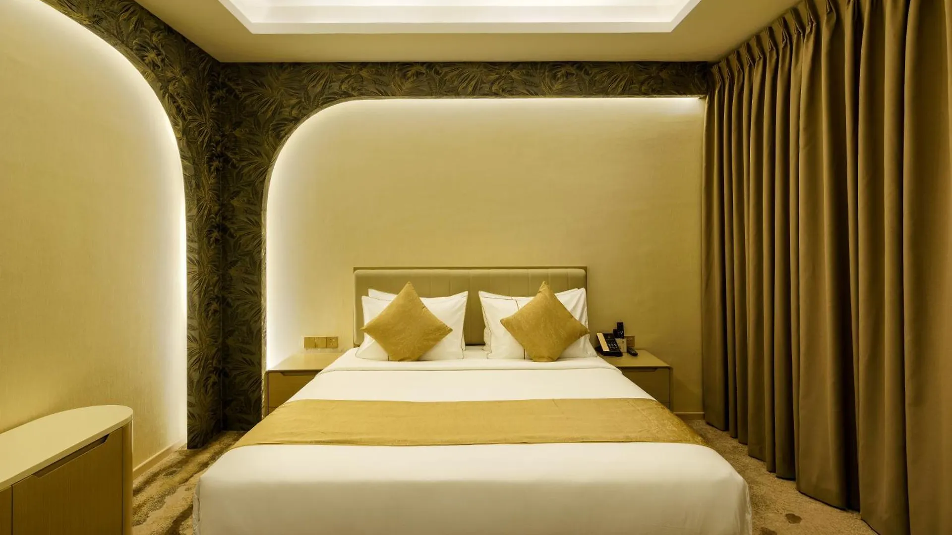 *****  Avenra Gardens Hotel Negombo Sri Lanka