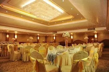 Avenra Gardens Hotel Νεγκόμπο