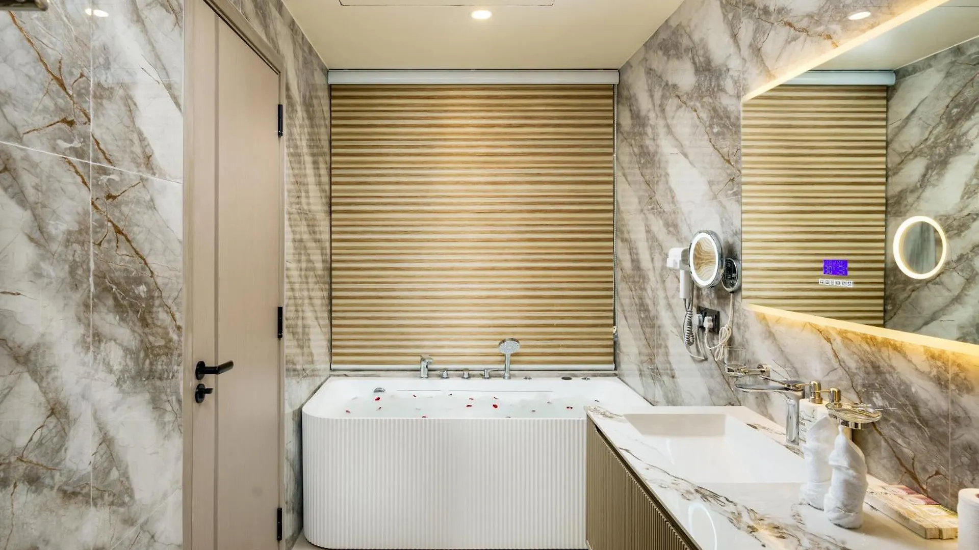 *****  Avenra Gardens Hotel Νεγκόμπο Σρι Λάνκα