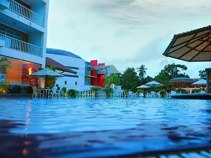 Avenra Gardens Hotel Νεγκόμπο