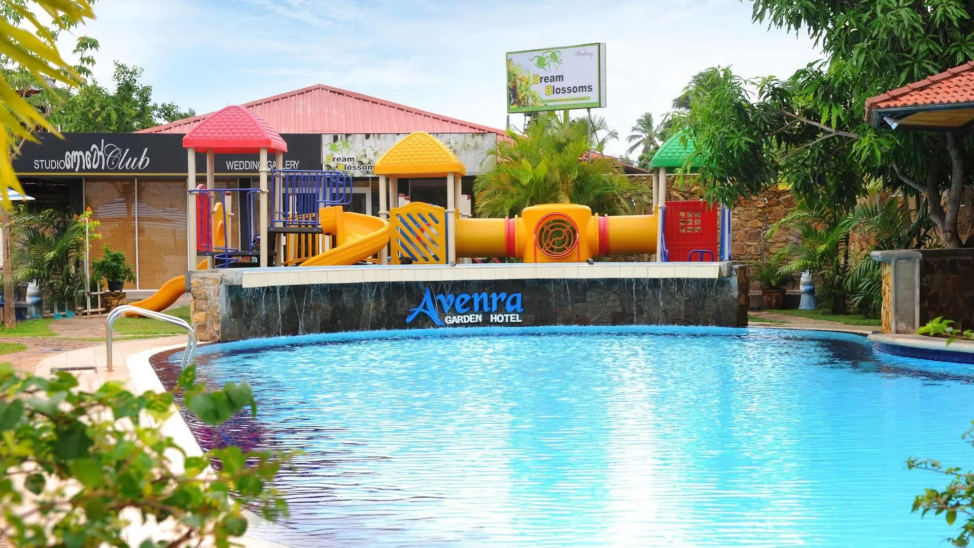 *****  Avenra Gardens Hotel Νεγκόμπο Σρι Λάνκα